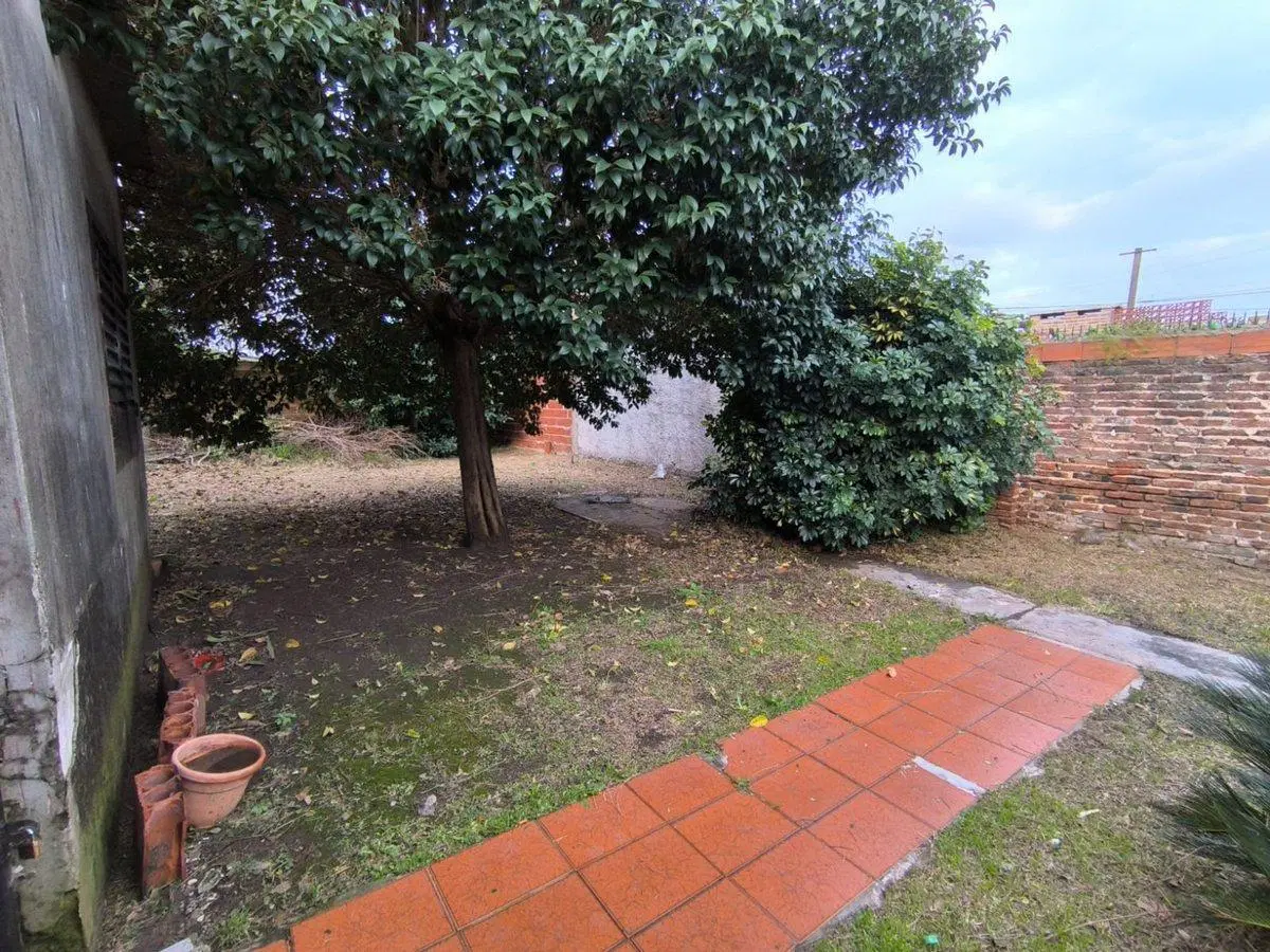 VENTA CASA 2 DORMIT Y GRAN PATIO EN SAN NICOLAS 4