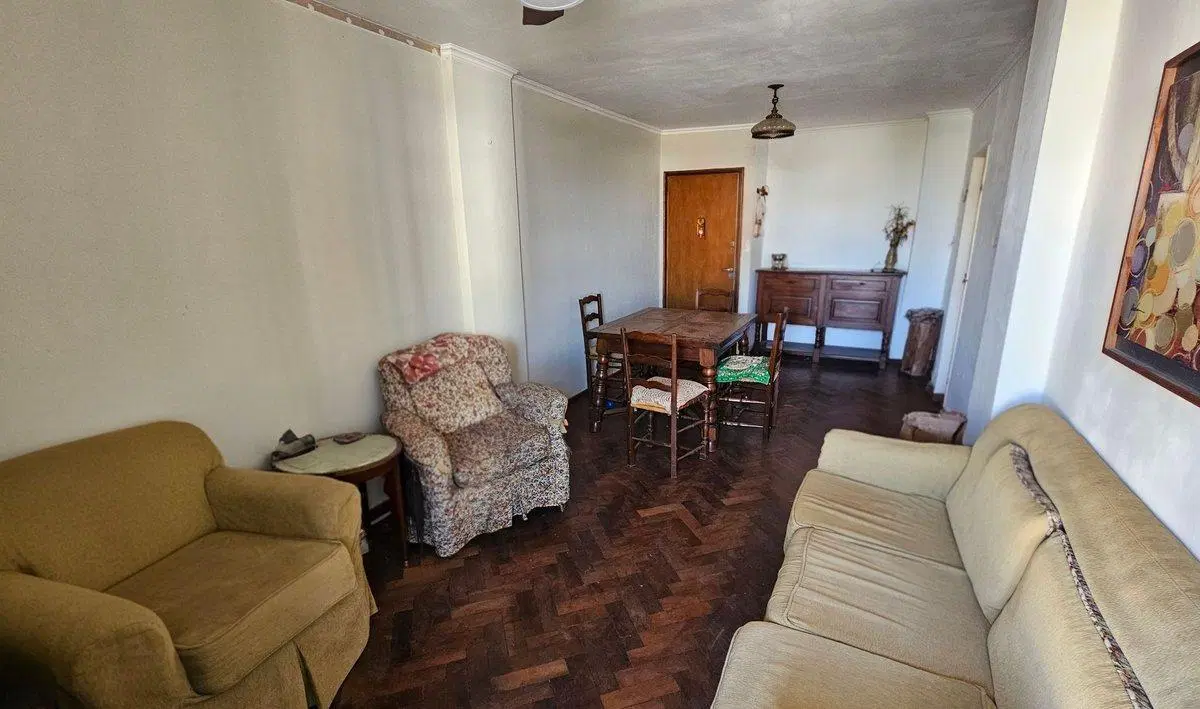 VENTA DPTO CENTRICO 3 DORMITORIOS Y COCHERA 5