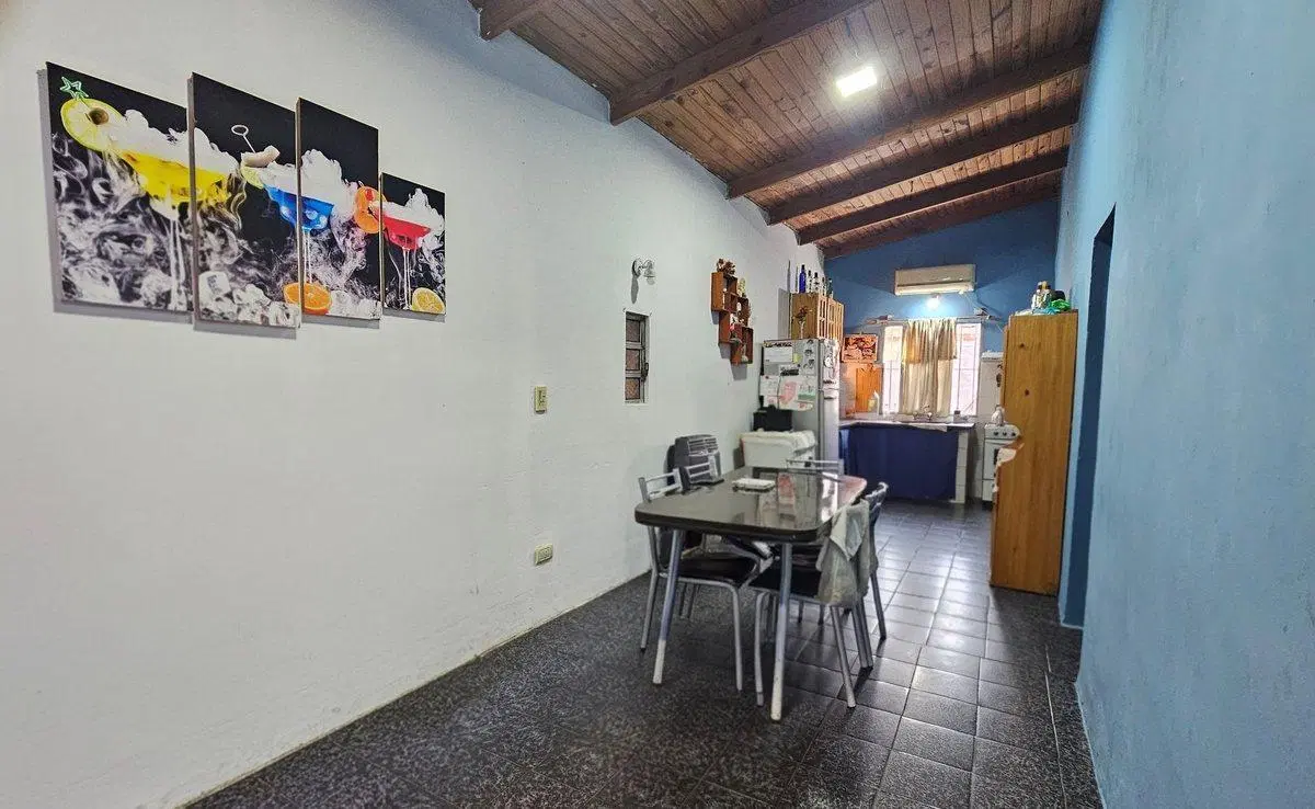 VENTA CASA 2 DORMITORIOS + COCHERA 2