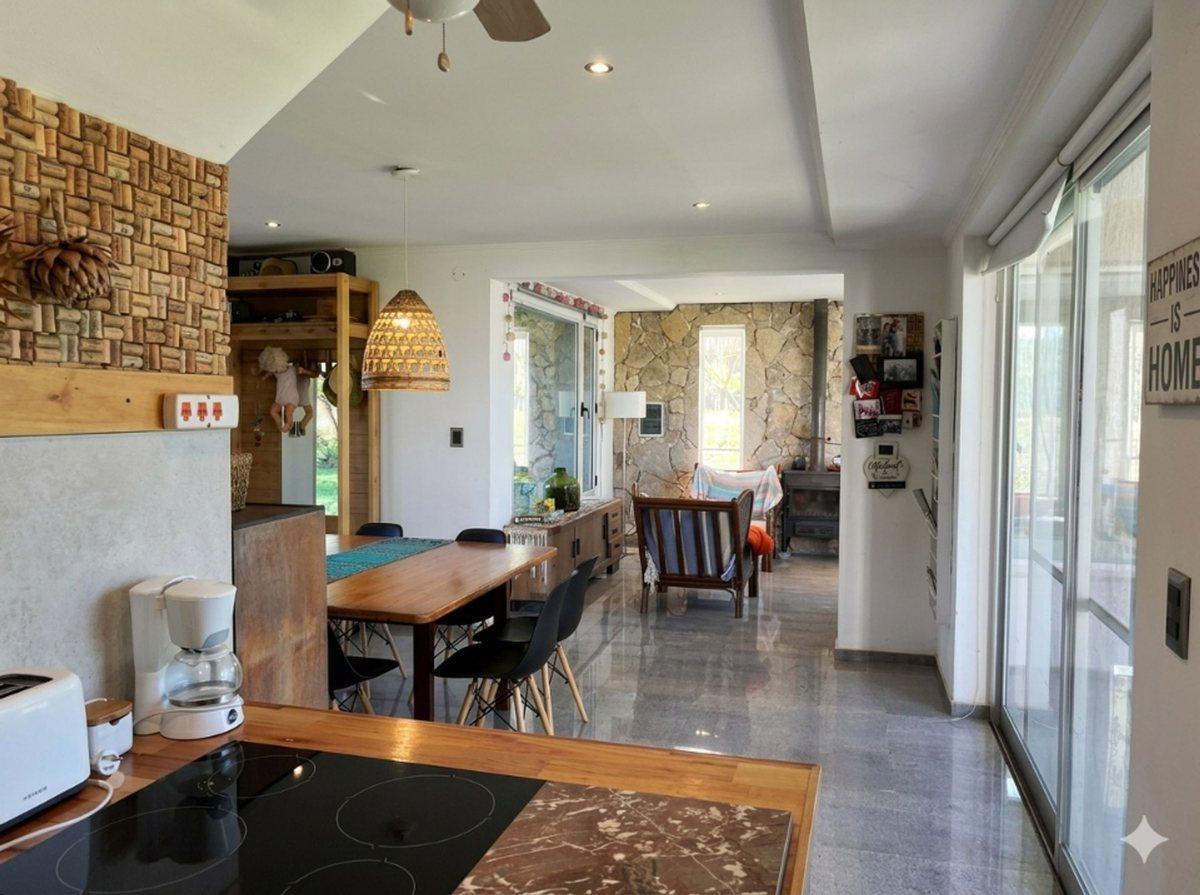 VENTA CAMPO 7.5 HECTAREAS ROJO GRAN CASA Y PILETA