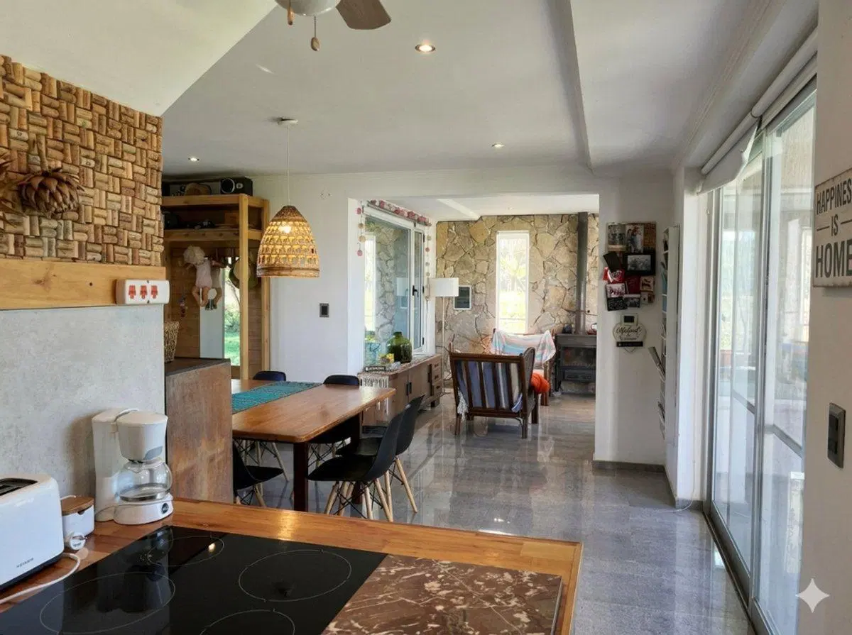 VENTA CAMPO 7.5 HECTAREAS ROJO GRAN CASA Y PILETA 4