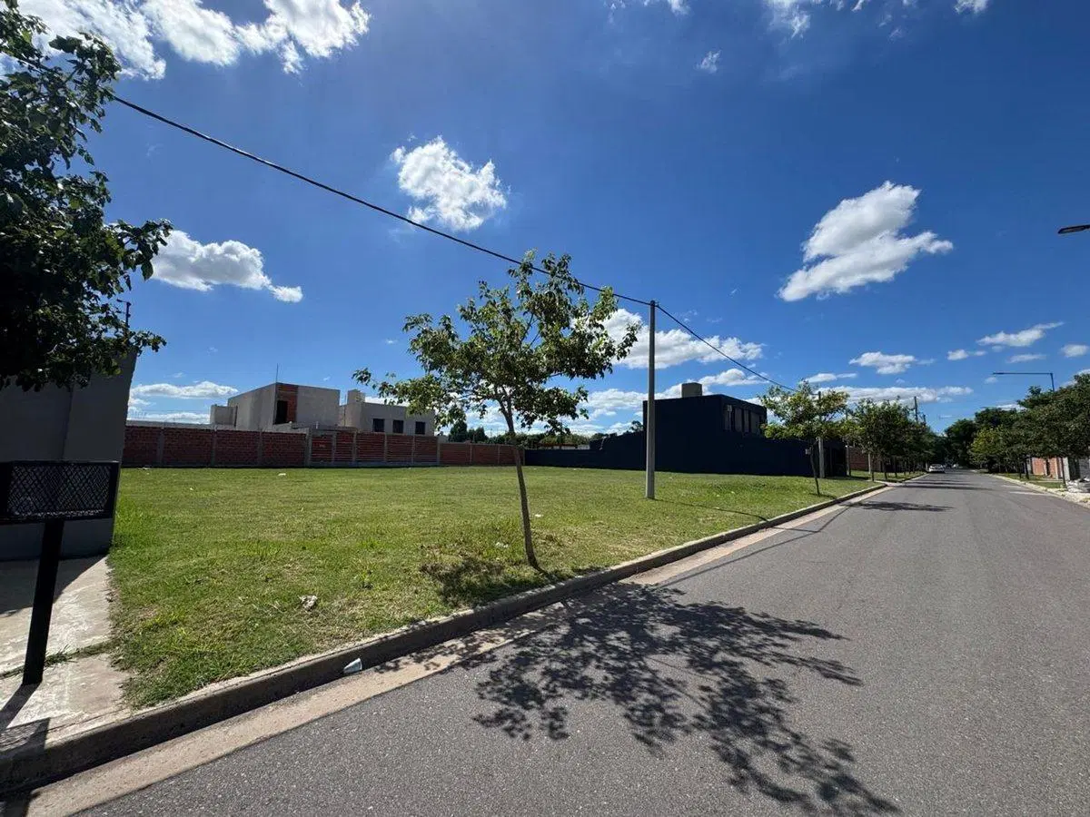 Venta terreno, en el Portal 1, San Nicolás 4