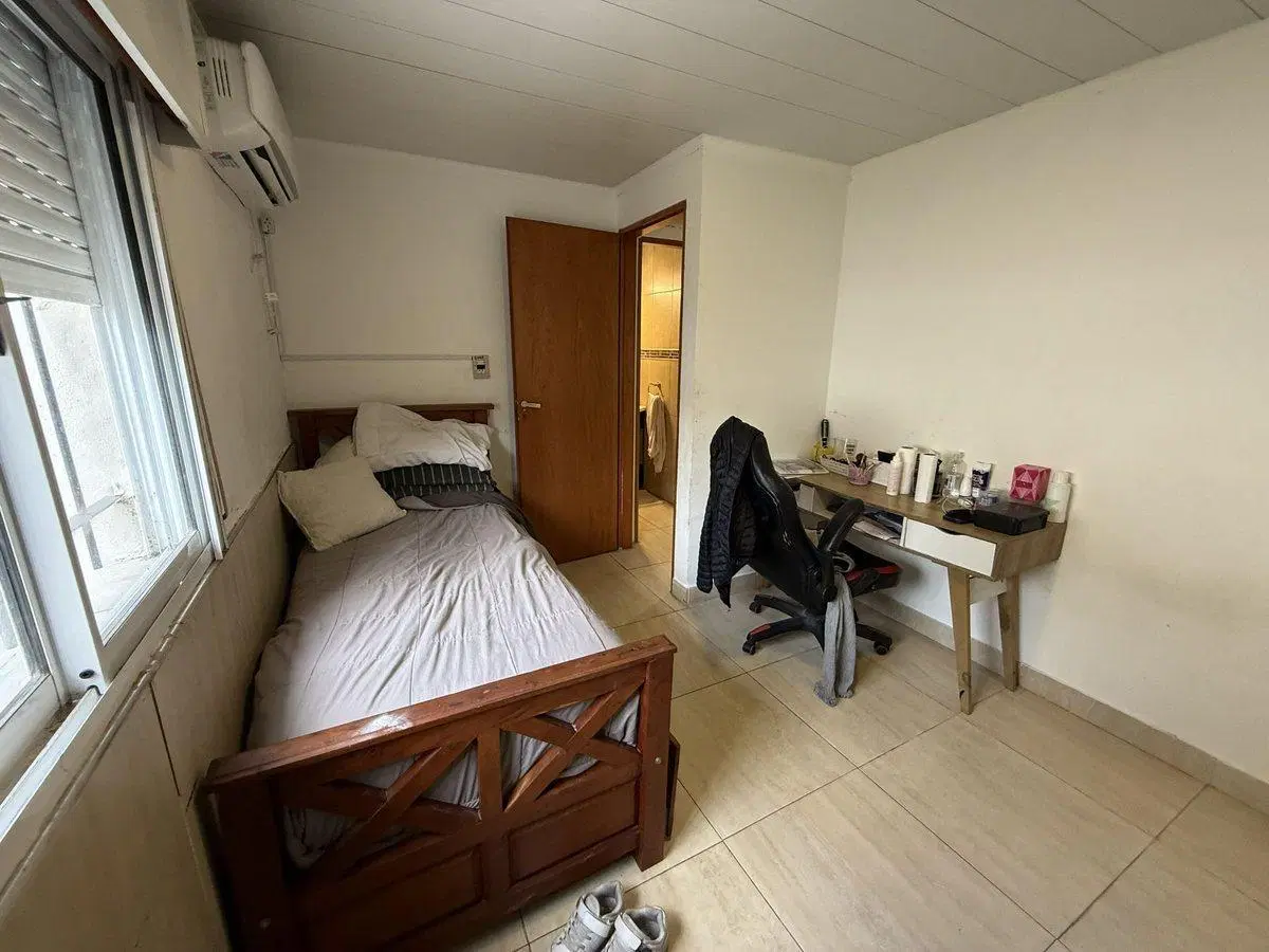 VENTA CASA 2 DORMI Y COCHERA PRADO ESPAÑOL SN 3