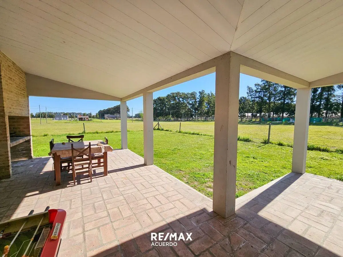 VENTA CASA EN BARRIO TIERRAS DE FE BARADERO 2