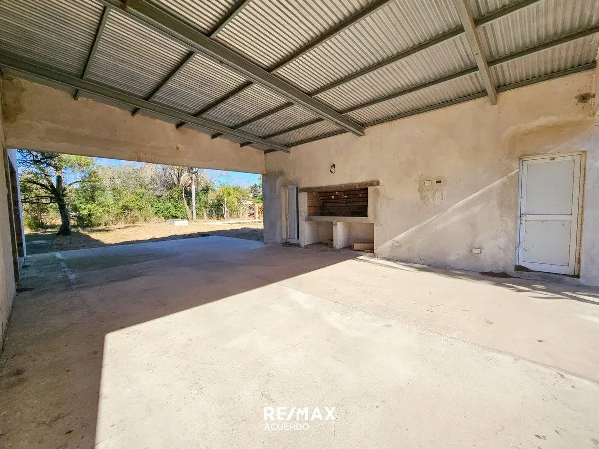 VENTA CASA QUINTA A TERMINAR CUMEHUE SAN NICOLAS 5