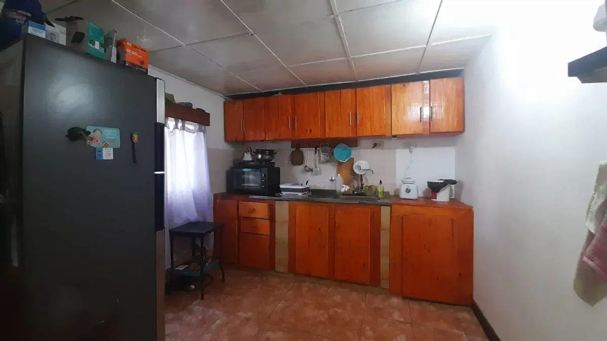 CASA EN VENTA DOS DORMITORIOS EN VILLA GRAL.SAVIO 3