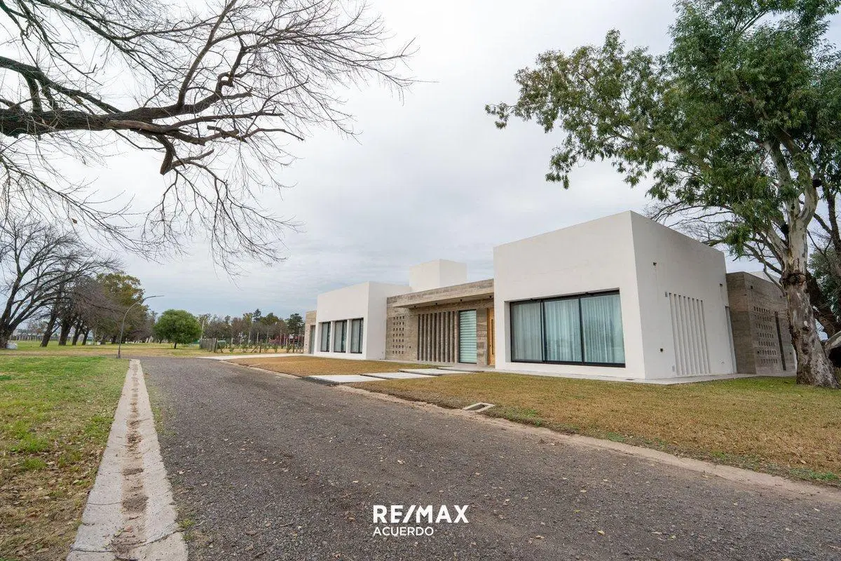 VENTA TERRENOS EN BARRIO CERRADO SAN NICOLAS 5