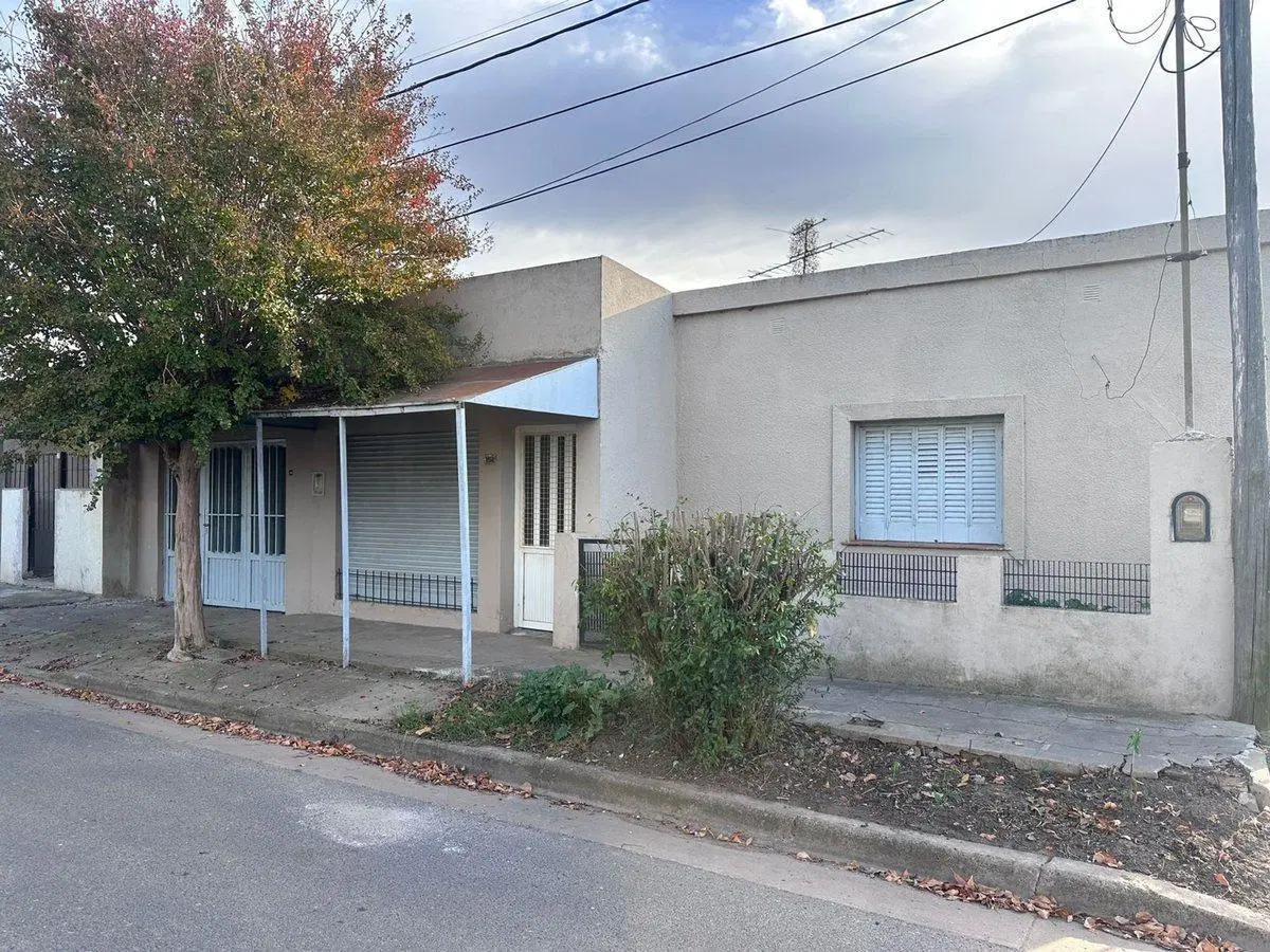 VENTA CASA GENERAL ROJO AMPLIO TERRENO 3