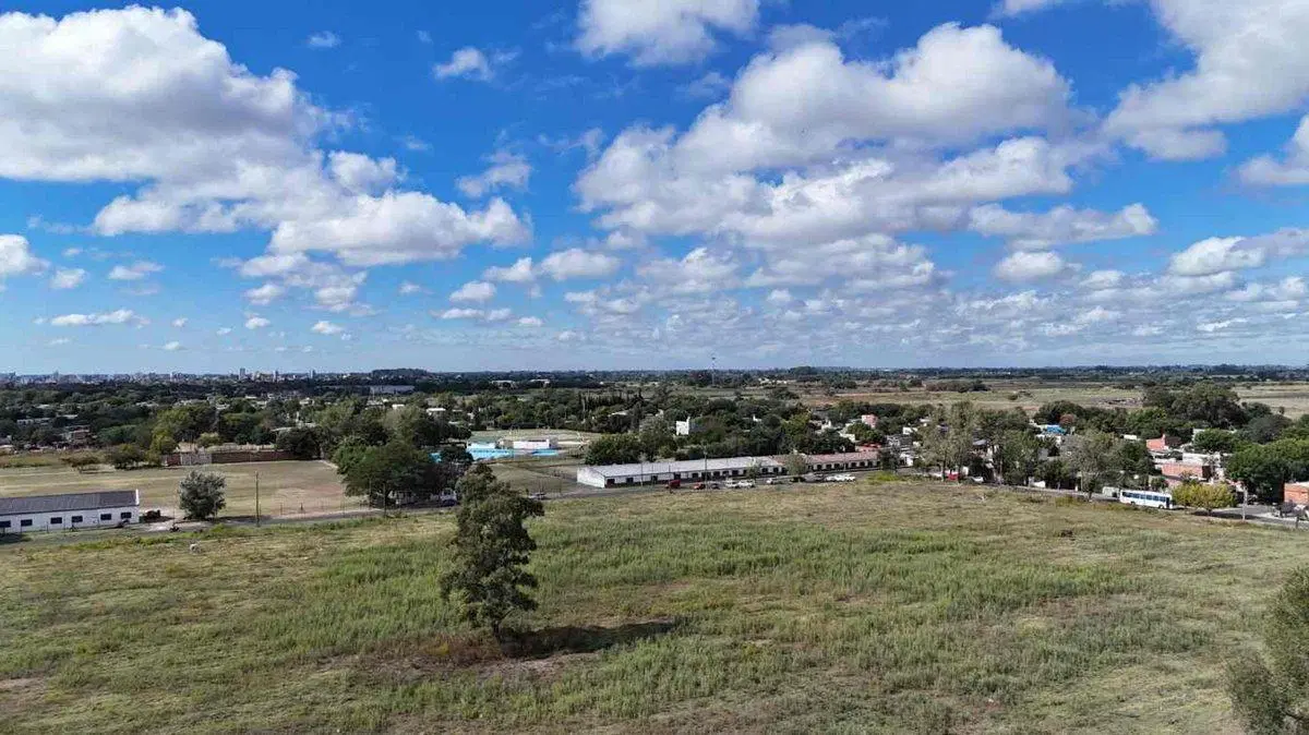 VENTA TERRENO 12,26 Ha EN SAN NICOLAS AVDA MORENO 8