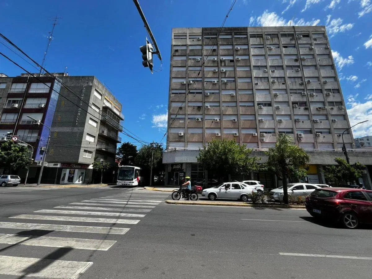 VENTA DPTO 2 DORM EN CENTRO, SAN NICOLAS APTO CRED 5