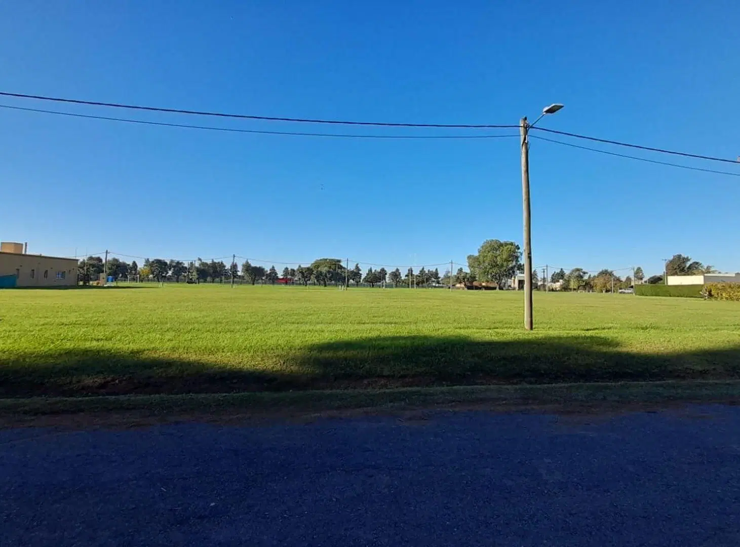 LOTE CLUB DE CAMPO BELGRANO 2