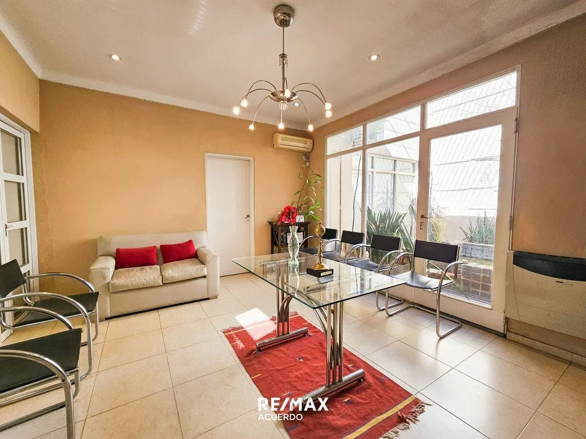 Venta casa:4 ambientes. San Nicolás de los Arroyos 3