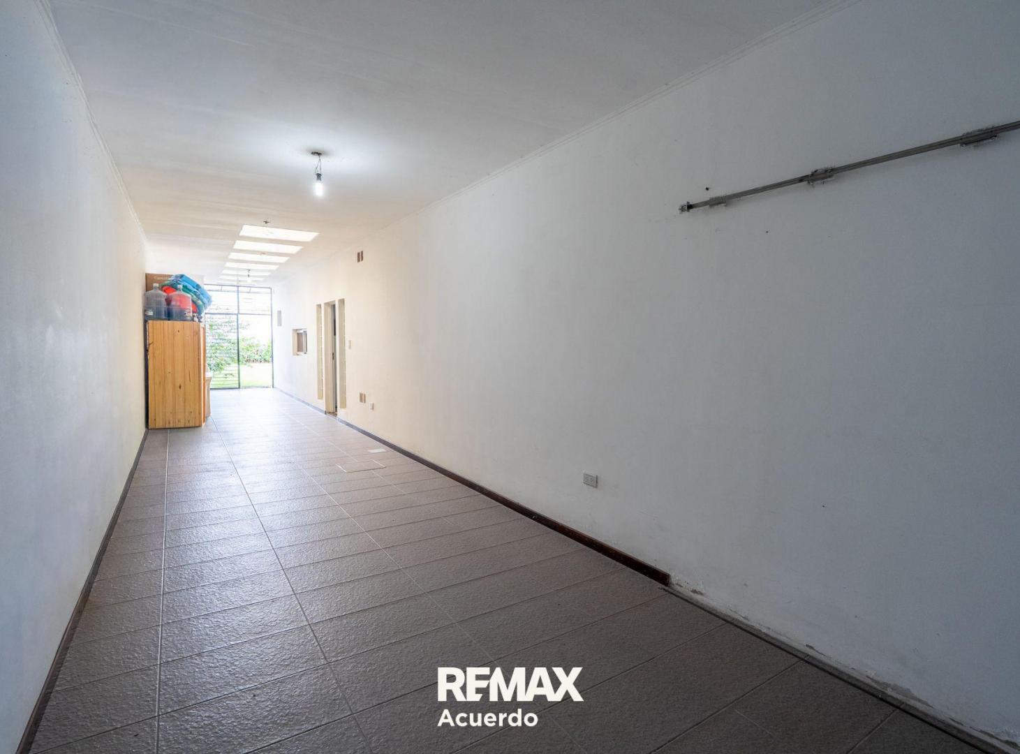 Foto de VENTA CASA 3 DORMI.AMPLIO PARQUE Y COCHER AQUINCHO, imagen 5