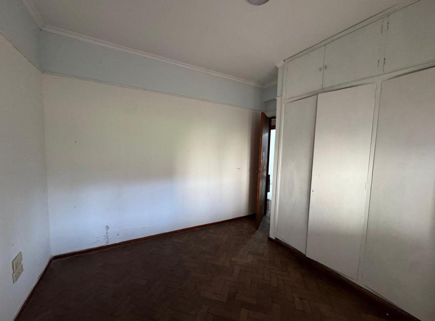 Foto de CASA DE 4 DORMITORIOS EN SAN NICOLAS, imagen 5