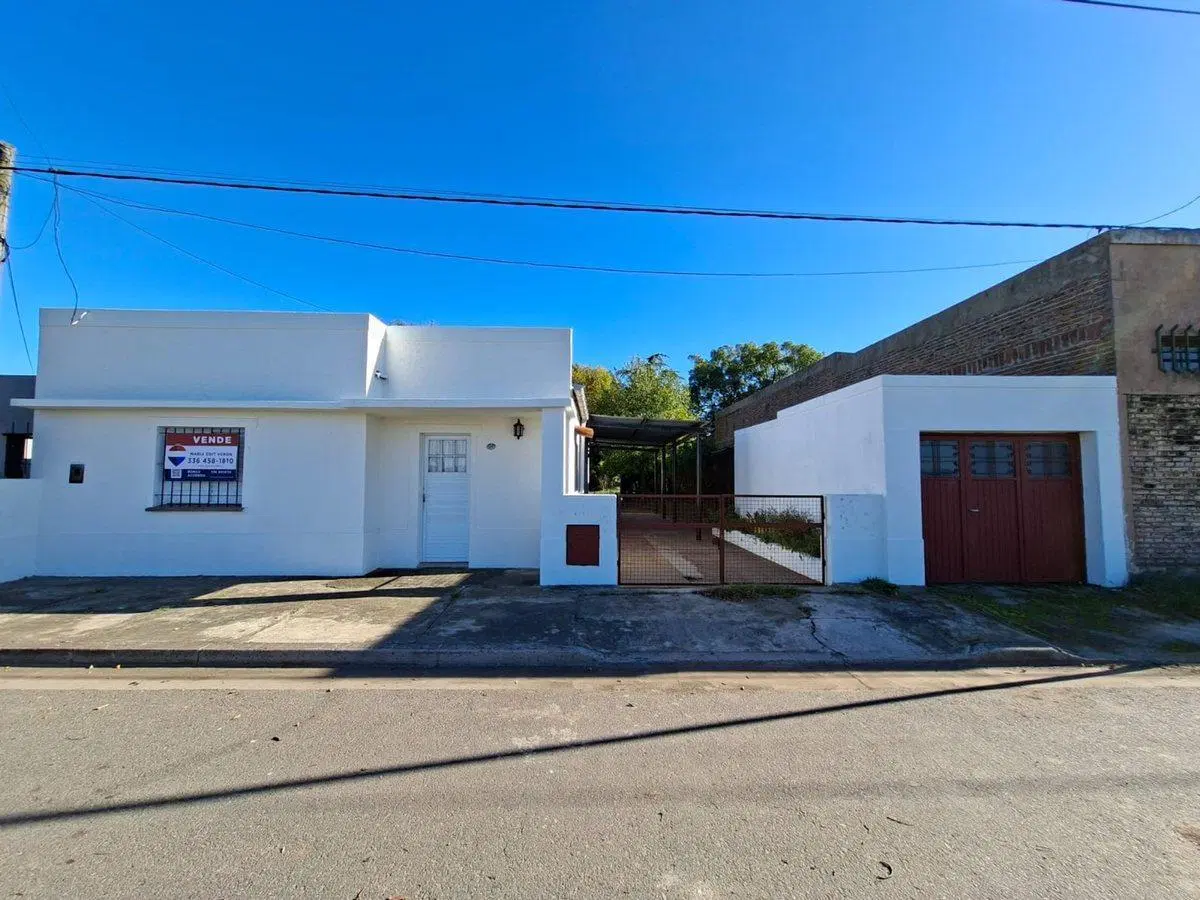 VENTA CASA SOBRE LOTE 974M2 - GENERAL ROJO 3