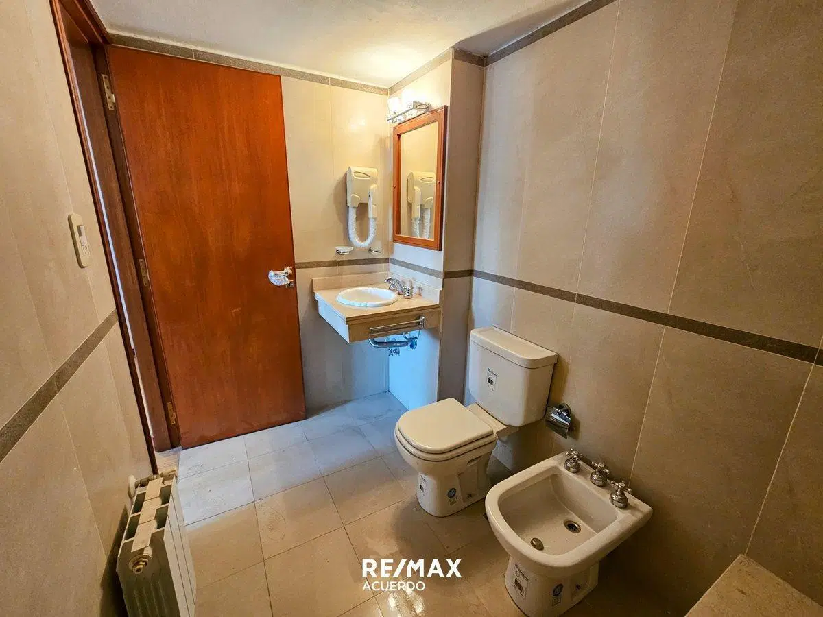 VENTA HOTEL EQUIPADO A ESTRENAR CENTRO SAN NICOLAS 3