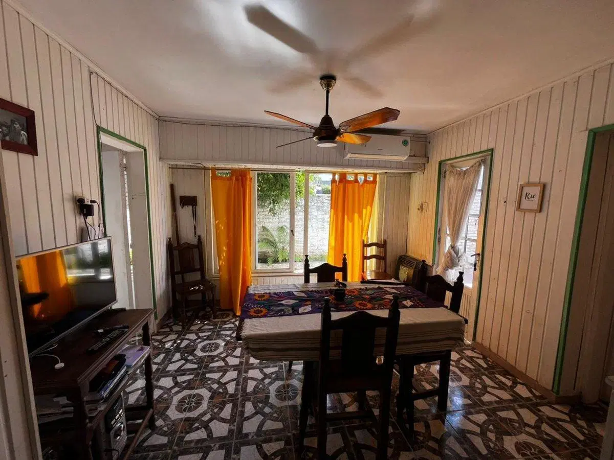 VENTA  CASA  CON LOCAL RAMALLO EXCELENTE UBICACION 5