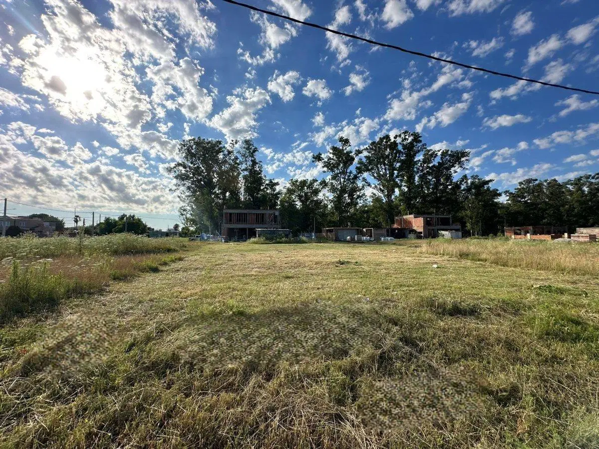 VENTA-TERRENO LA EMILIA- 12x30 3