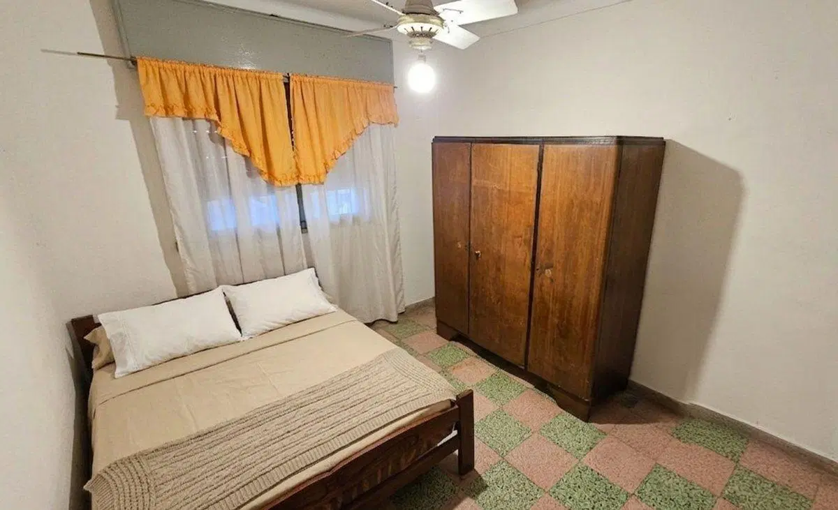 VENTA CASA 2 DORMITORIOS Y LOCAL RAMALLO PUEBLO 5