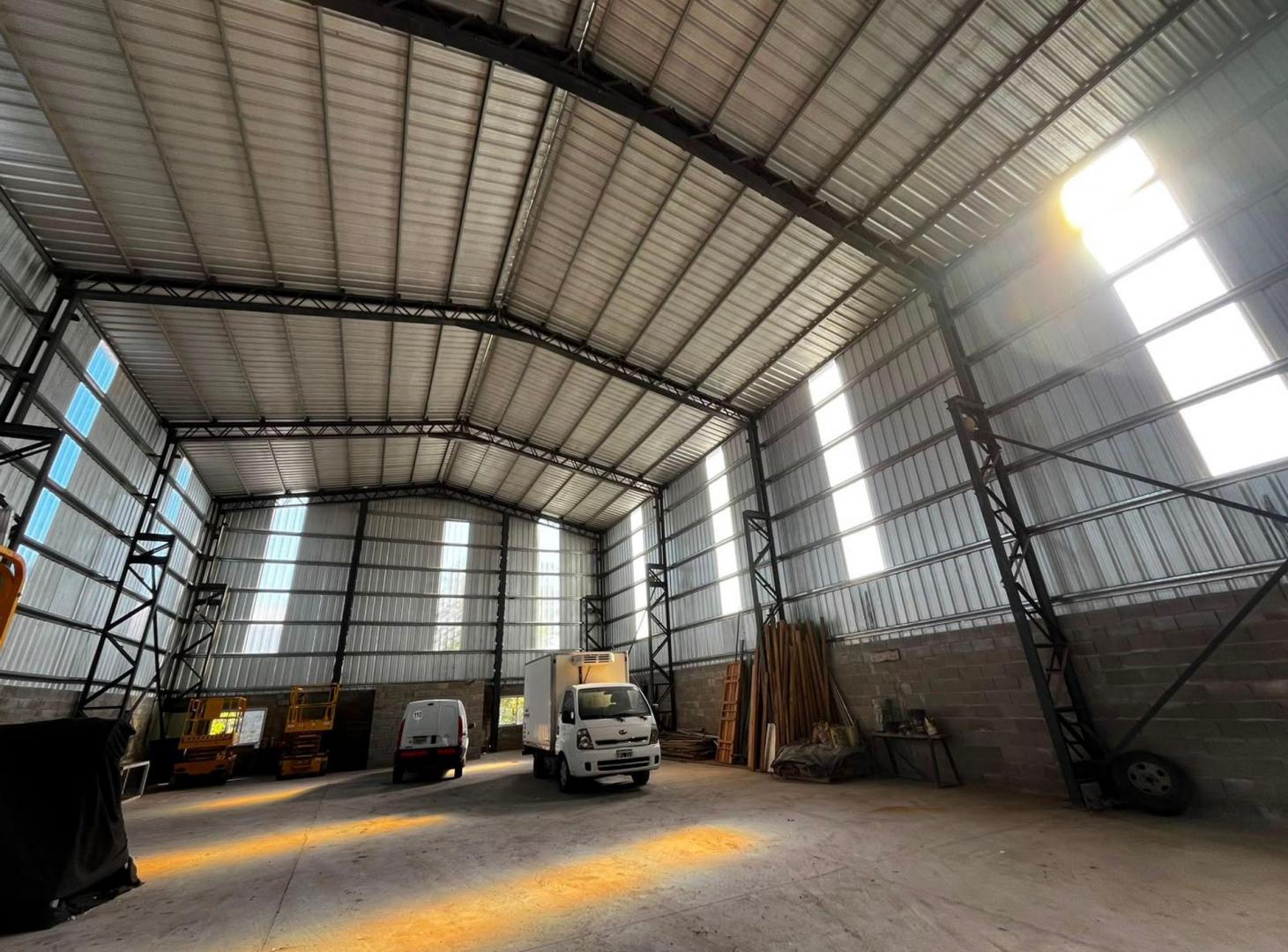 Foto de VENTA COMIRSA 1, NAVE INDUSTRIAL GALPON Y OFICINA, imagen 1