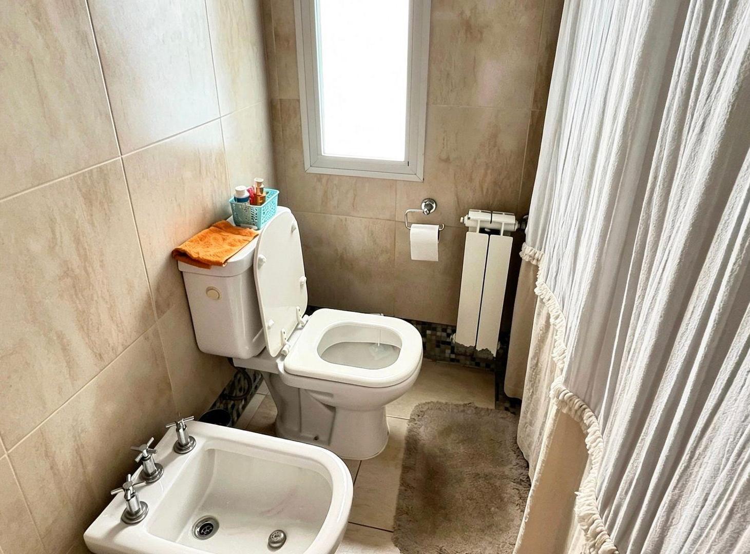 Foto de VENTA DEPTO DOS DORMITORIOS Y COCHERA SAN NICOLAS, imagen 5