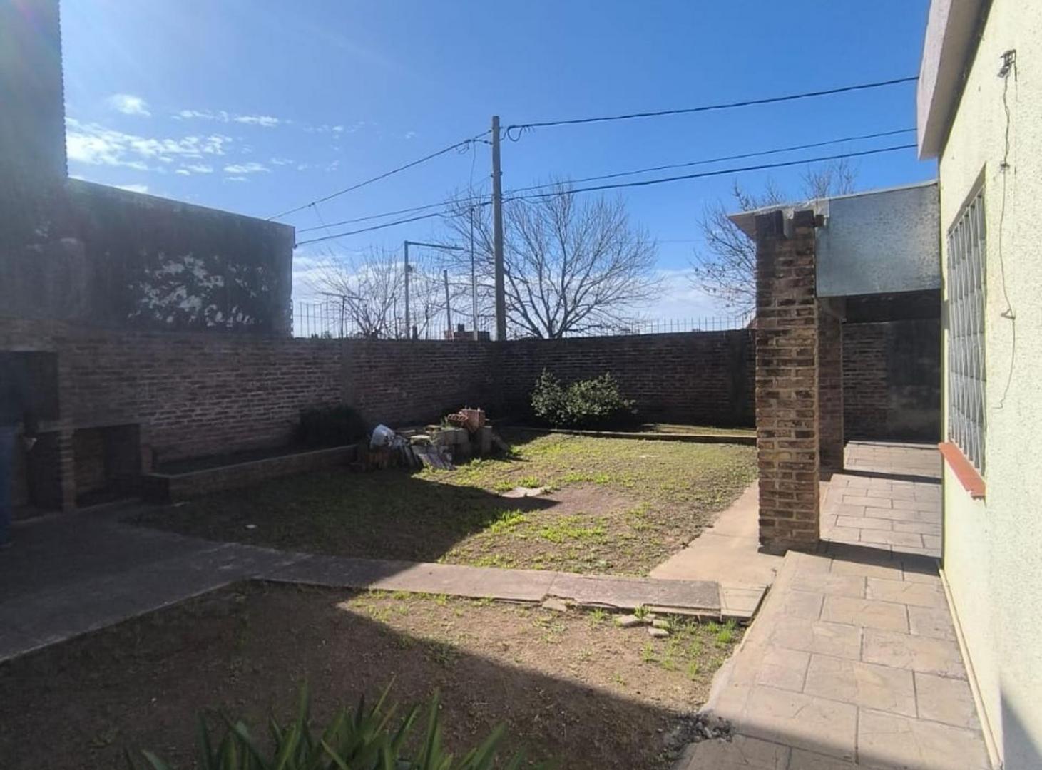 Foto de VENTA CASA SAN NICOLAS 3 DORM PATIO VERDE APT CRED, imagen 3
