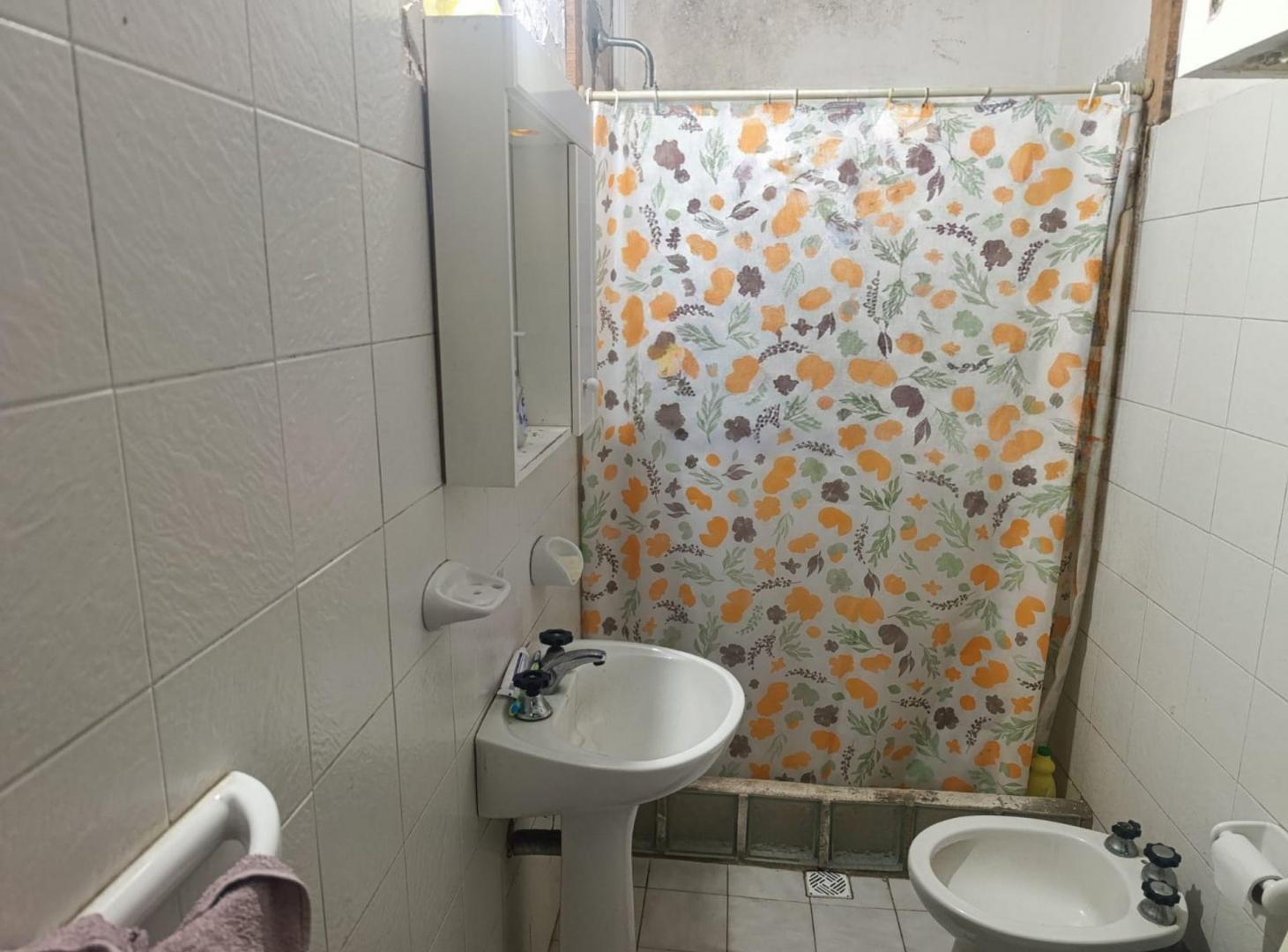 Foto de Venta - Permuta Casa Almafuerte y Boer, S.Nicolas, imagen 2