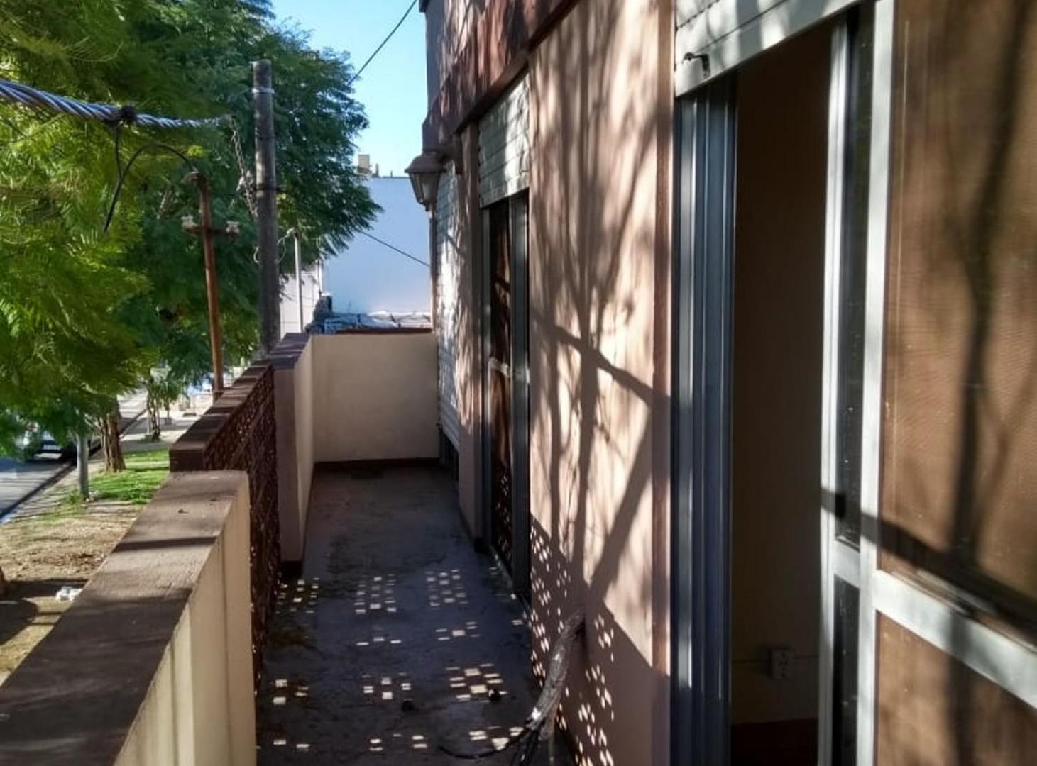 Foto de VENTA CASA + DEPTO SAN NICOLAS DE LOS ARROYOS, imagen 5