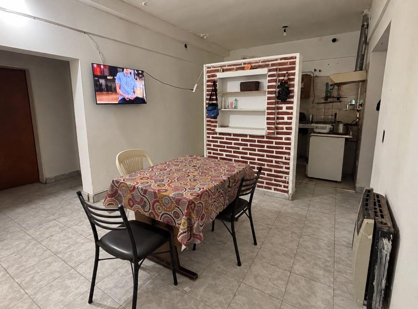 Foto de VENTA CASA 2 DORMIS,BARRIO GOLF, SAN NICOLAS, imagen 2