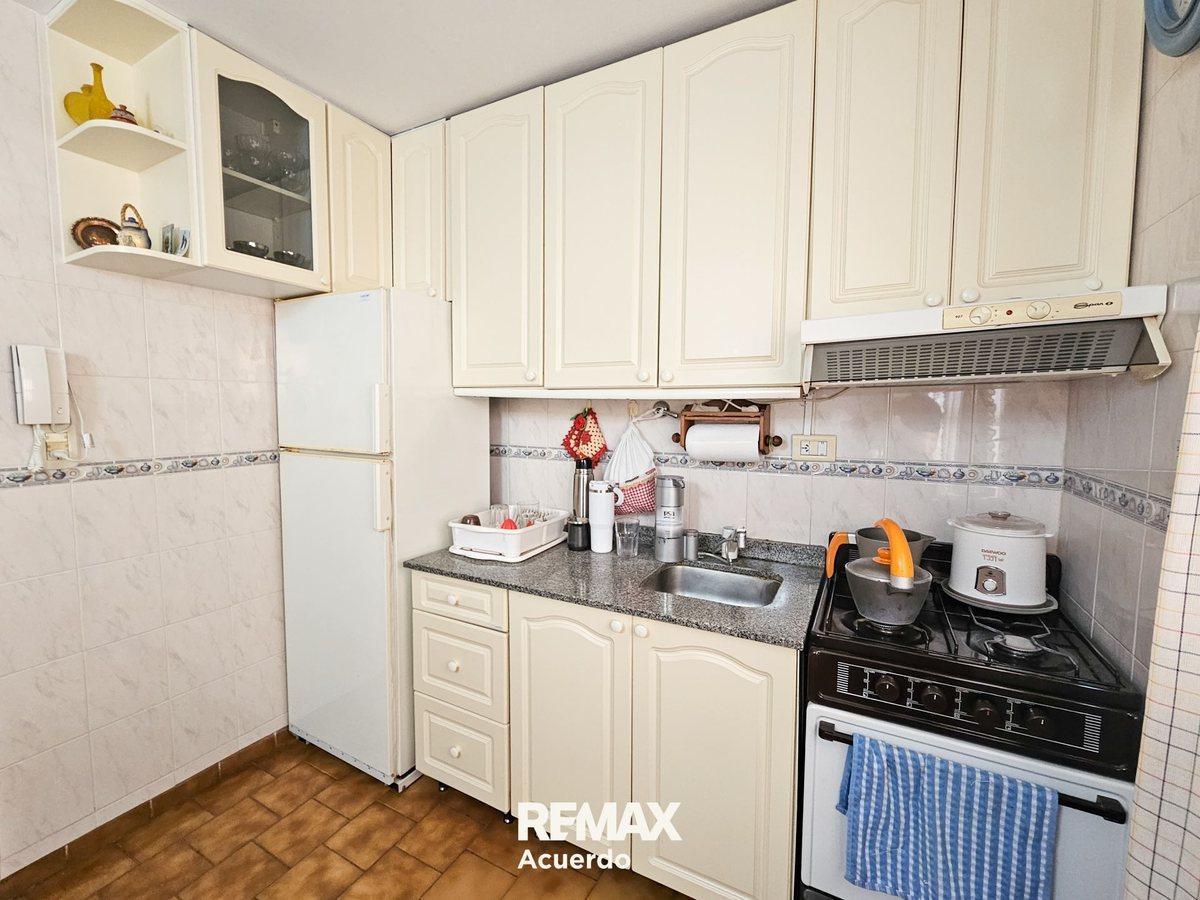 Foto de VENTA CASA DUPLEX 3 DORM.C/COCHERA EN SAN NICOLAS, imagen 3