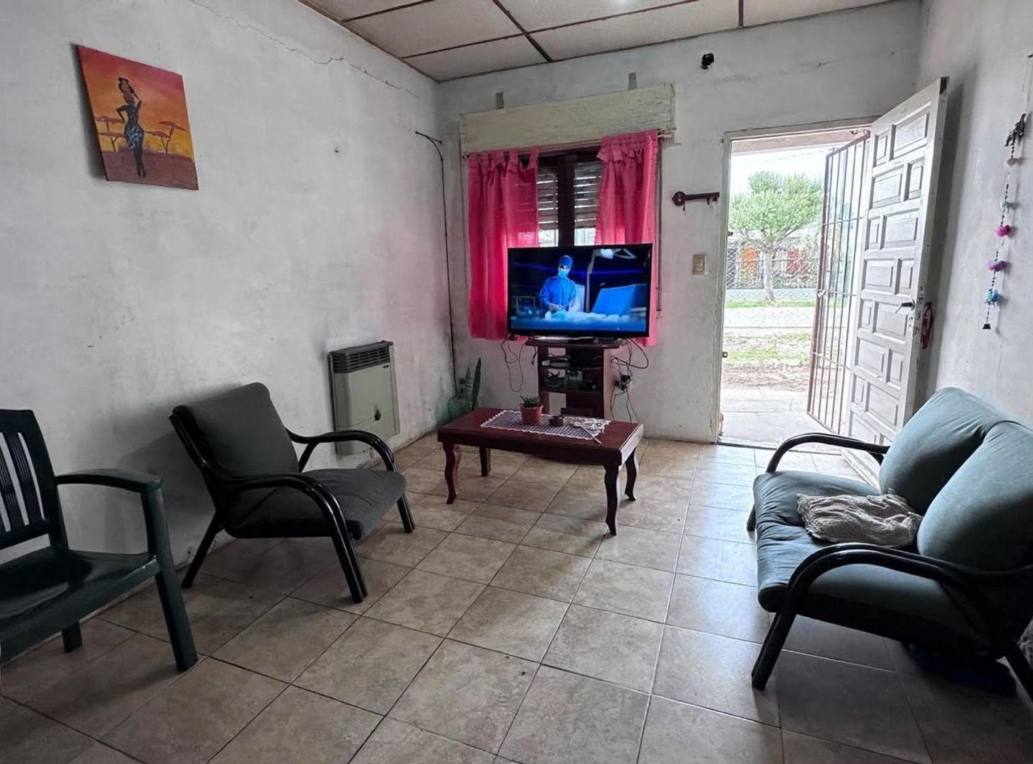 Foto de VENTA CASA 2 HAB COCHERA AMPLIO TERRENO, imagen 5