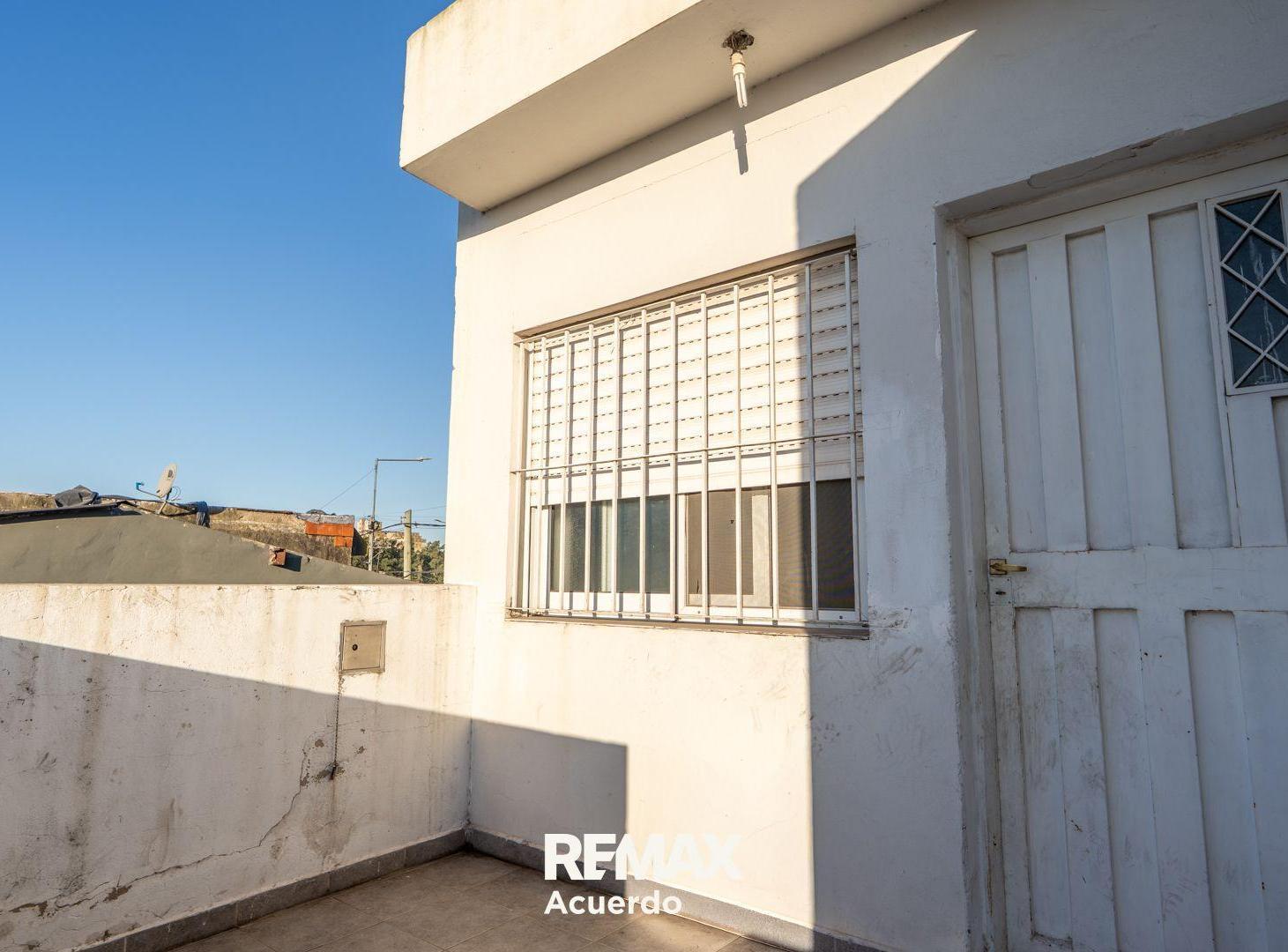 Foto de VENTA - 2 LOCALES, CASA Y 2 COCHERAS - SAN NICOLAS, imagen 3