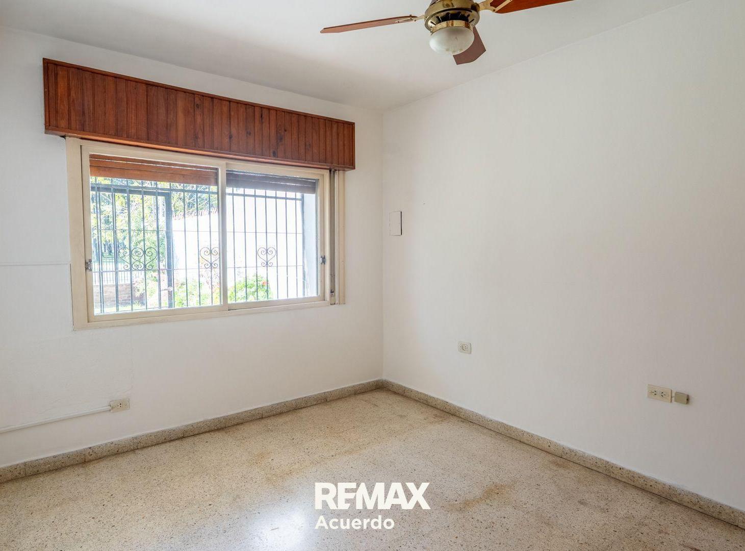 Foto de VENTA CASA DOS DORMITORIOS+DPTO FONDO SAN NICOLAS, imagen 5