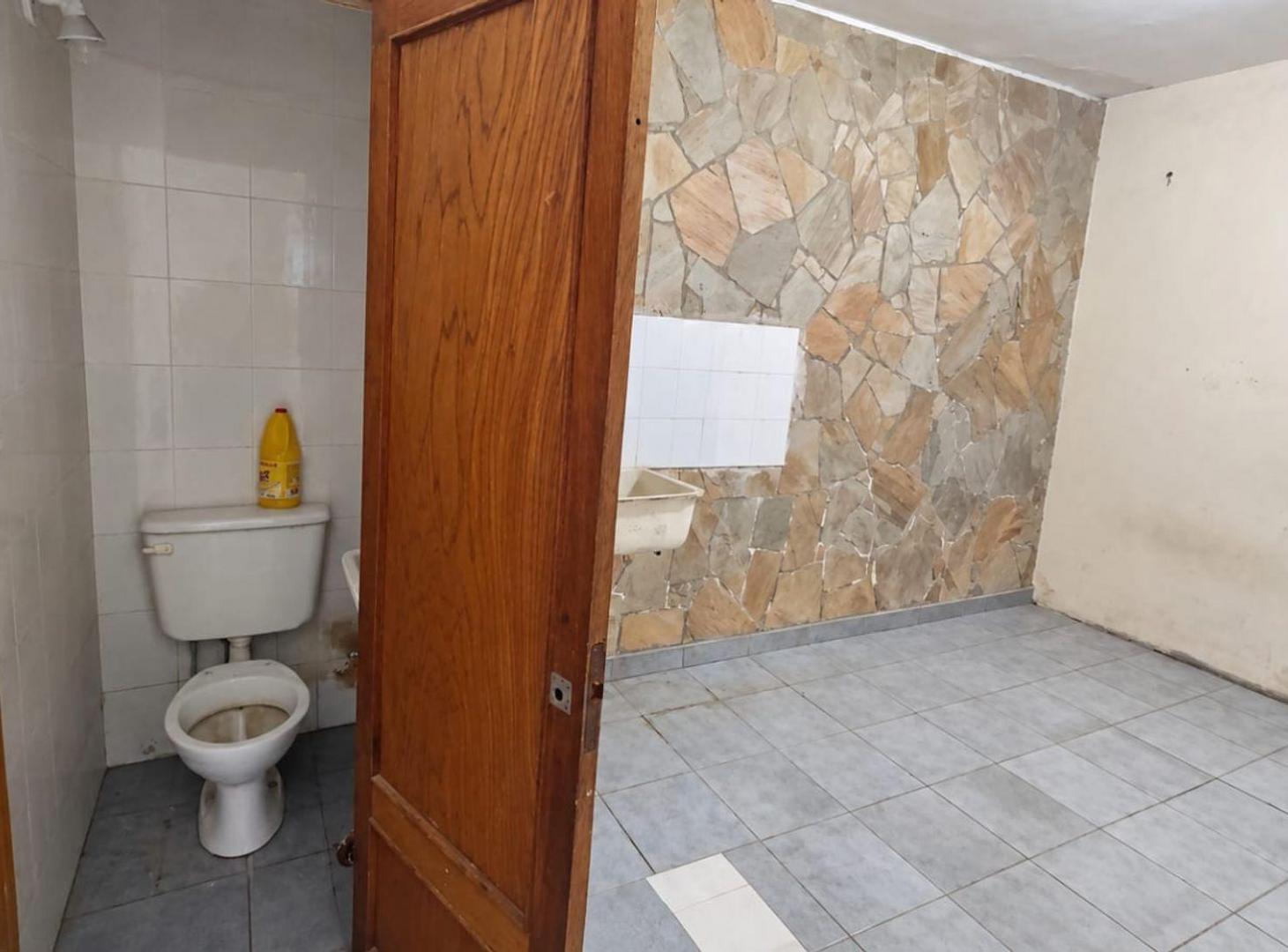 Foto de LOCAL + DÚPLEX EN VENTA | Costanera San Nicolas, imagen 2