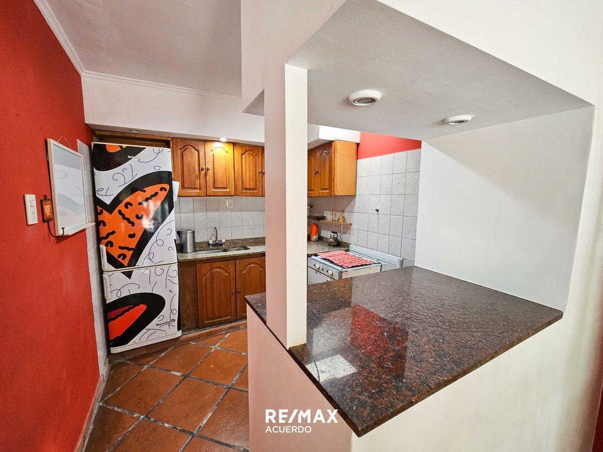 Foto de VENTA CASA 2 DORM SAN NICOLAS DE LOS ARROYOS, imagen 4