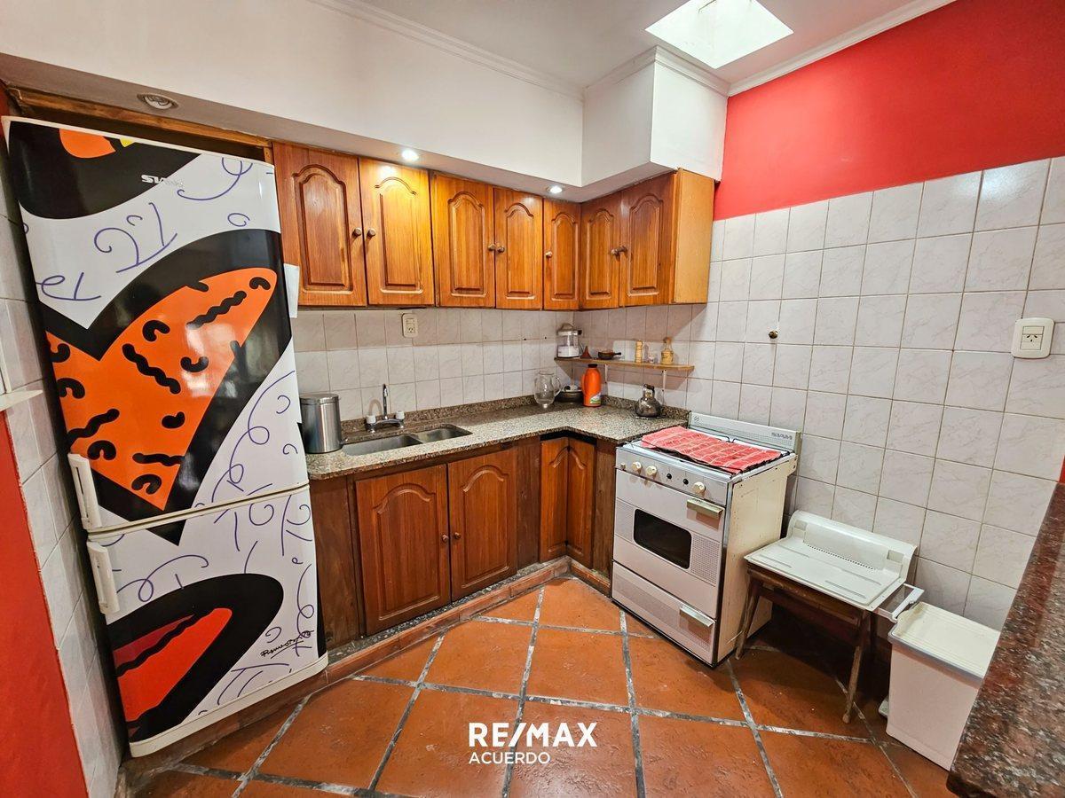 Foto de VENTA CASA 2 DORM SAN NICOLAS DE LOS ARROYOS, imagen 5