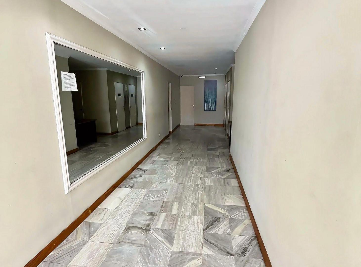 Foto de Venta Depto 2 Dorm, y Coch Apto Cred San Nicolas, imagen 2