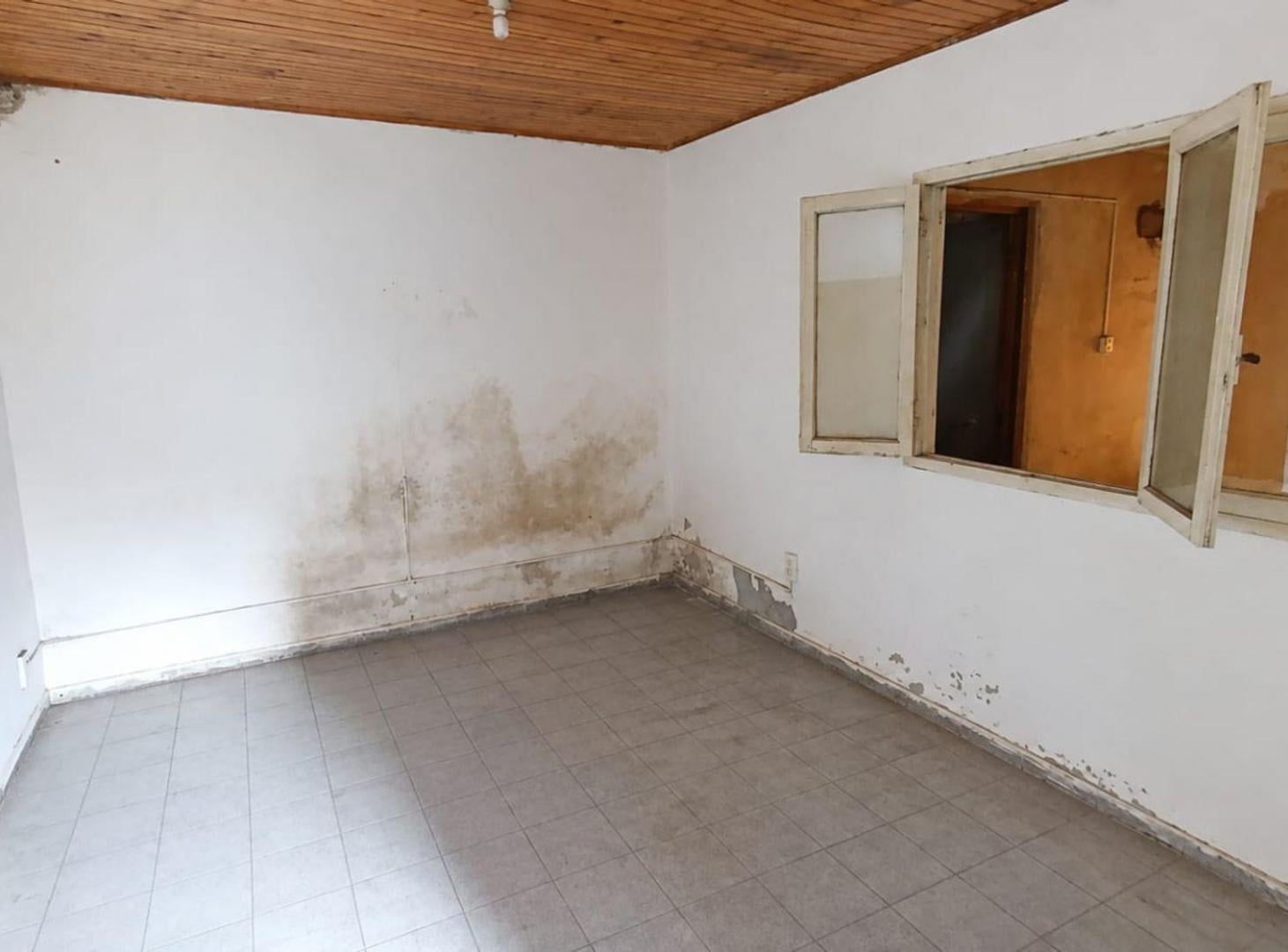 Foto de Vendo casa a refaccionar, imagen 4