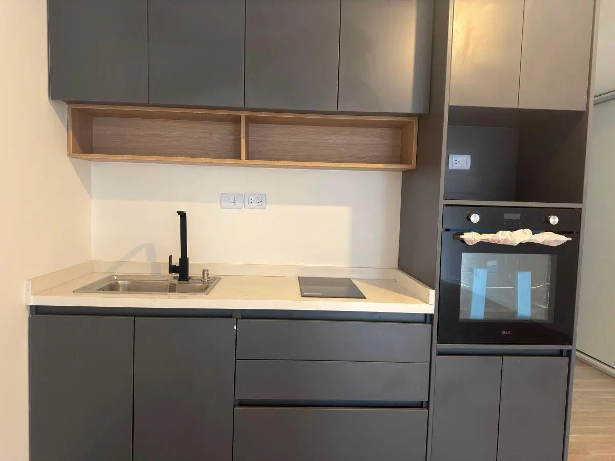 Venta Amplio Monoambiente con balcón a Estrenar 4