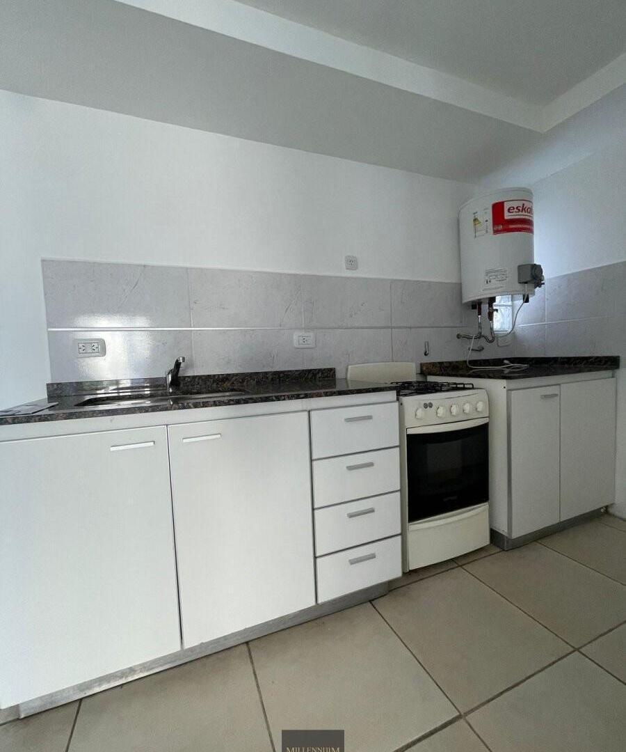 Foto de Duplex de 1 Dormitorio y Medio Amoblado con Doble Balcon Frente al, imagen 5