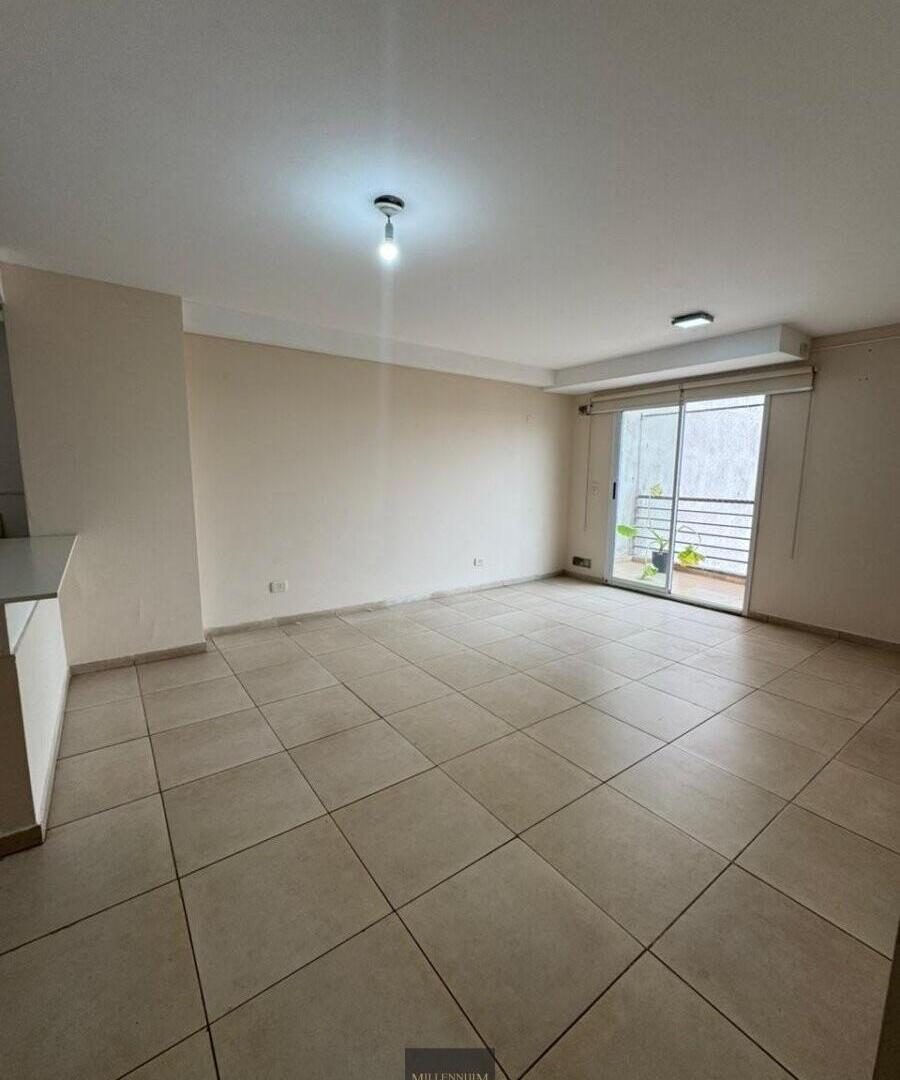Foto de Semi piso 2 dorm y 2 baños con Balcon en alquiler- Alto Alberdi, imagen 5