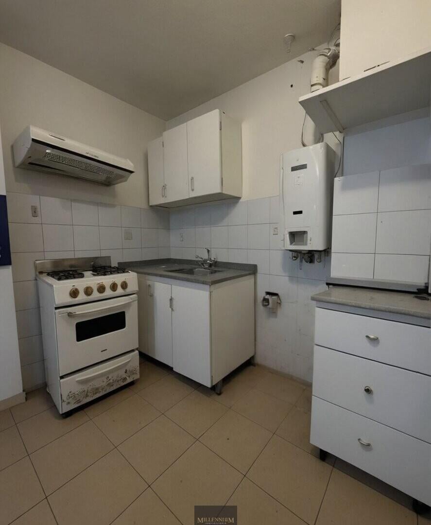 Foto de Departamento 2 Dormitorios con Balcón en Alquiler - Centro, imagen 5
