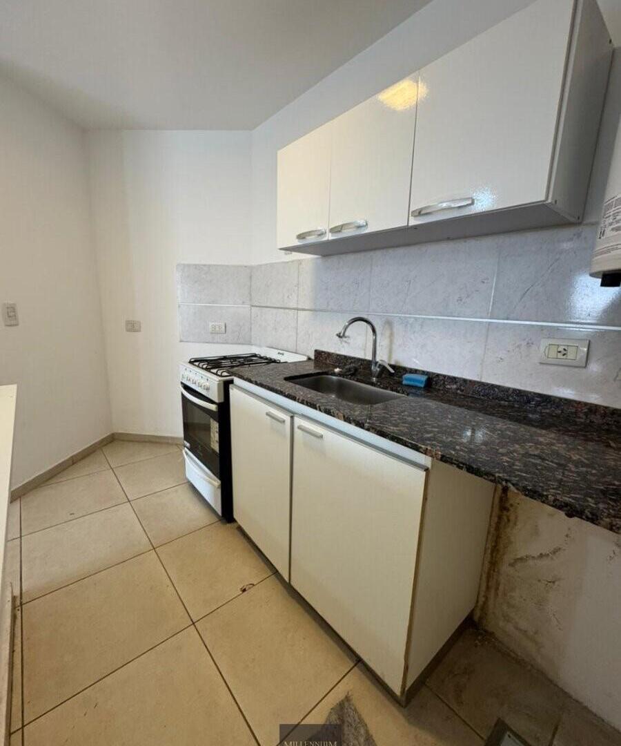 Foto de Semi Piso 2 Dorm, 2 Baños y Balcón En Venta - B° Alto Alberdi, imagen 2