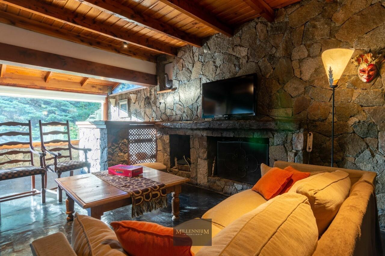 Foto de CASA - SAN MARTIN DE LOS ANDES - ALTOS DEL CHAPELCO, imagen 4