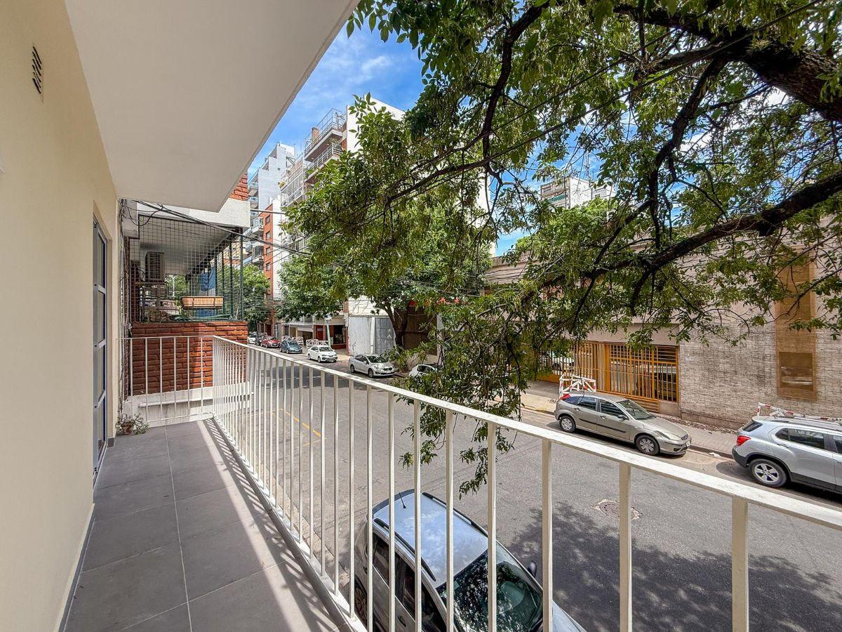 Departamento en venta 2 ambientes con balcón en Caballito