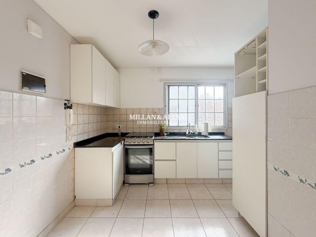 Foto de Venta 3 ambientes c/cochera en Villa Santa Rita, imagen 1