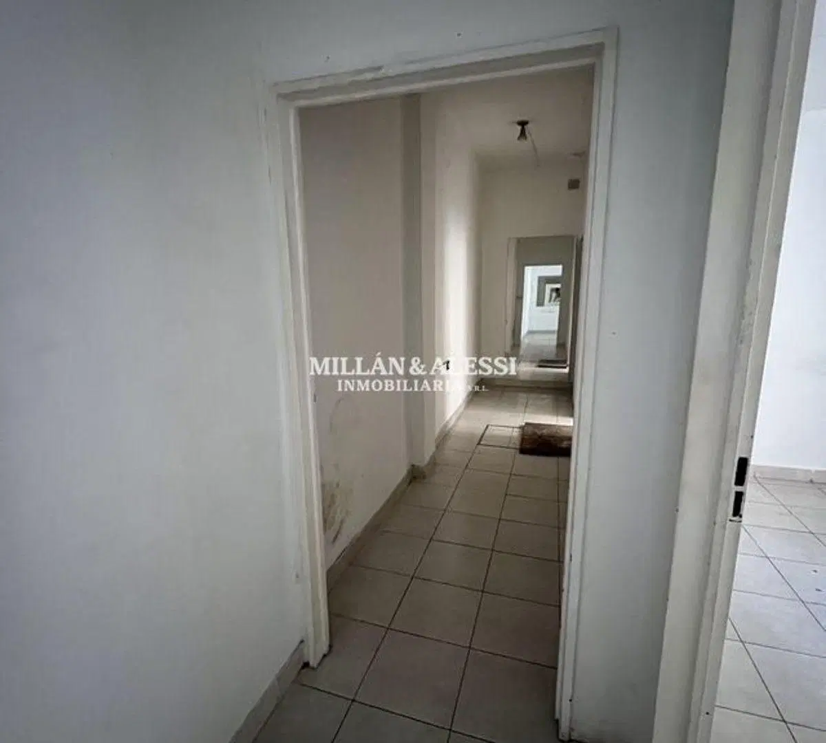 Local comercial en alquiler ubicado en Liniers 8