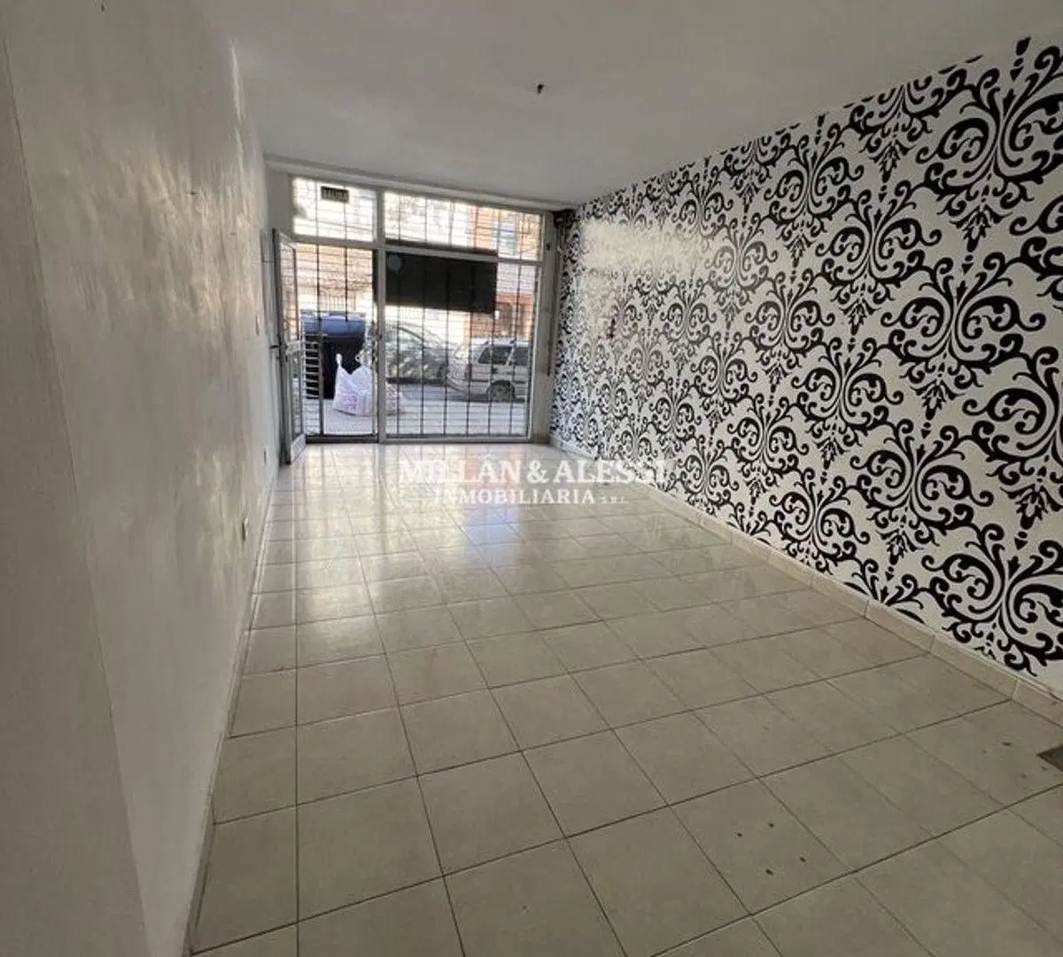 Local comercial en alquiler ubicado en Liniers 2