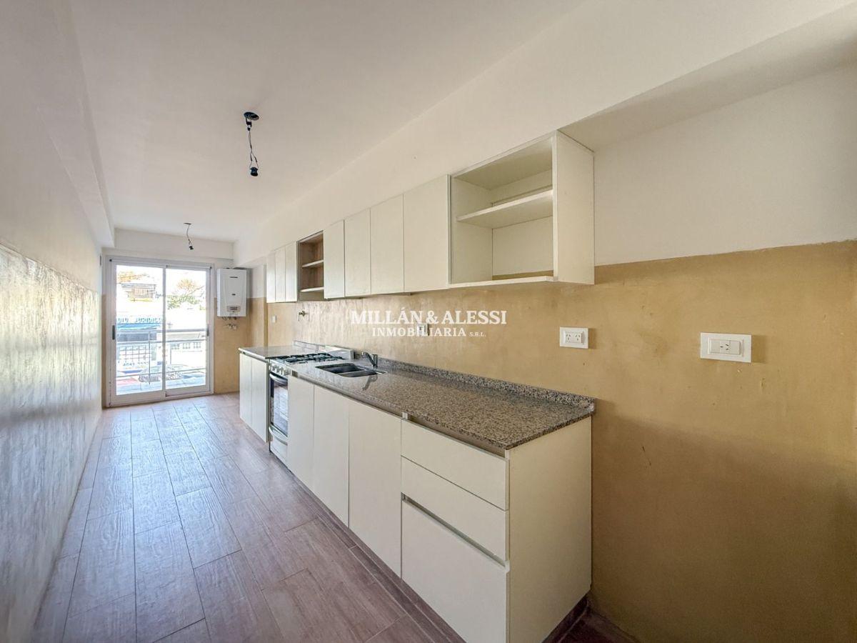 Foto de Venta 3 ambientes a estrenar con balcón y patio en Versalles, imagen 4
