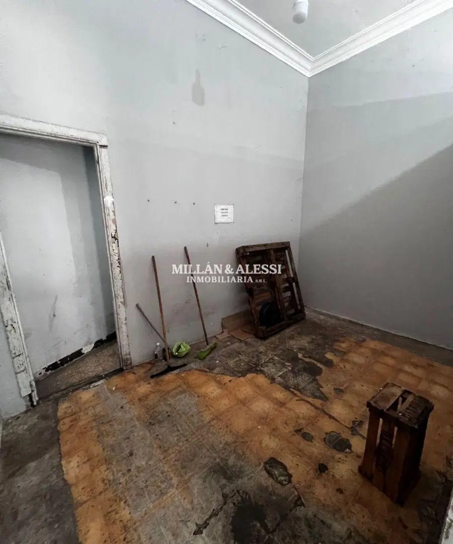 Local comercial en alquiler ubicado en Liniers 2